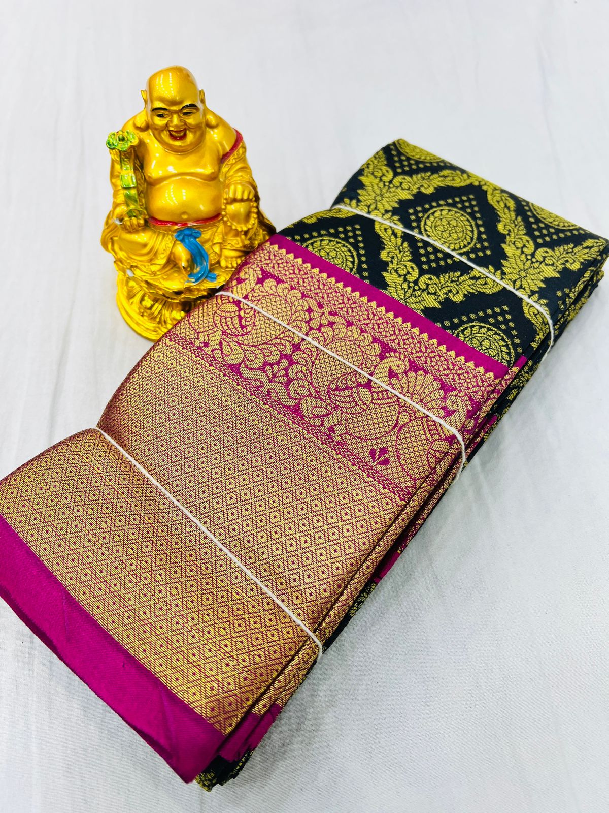 Chitravali kanan Policona Silk Non Catalog Sarees